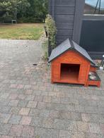 Houten hondenhok met bitumen dak + voerbakken, Ophalen, Gebruikt, Hondenhok