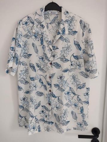 Blouse 13, Damart beschikbaar voor biedingen