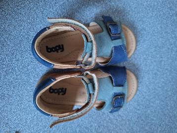 Nieuwe sandalen naturino jongen maat 23  beschikbaar voor biedingen