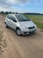 Mercedes A150 benzine met keuring, Auto's, Mercedes-Benz, Voorwielaandrijving, Stof, Zwart, 4 cilinders
