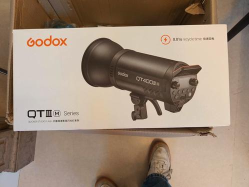 Godox Flash QT600III (2x), Audio, Tv en Foto, Foto | Flitsers, Zo goed als nieuw, Overige merken, Kantelbaar, Ophalen of Verzenden