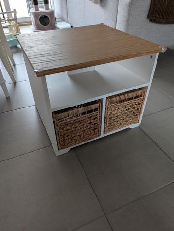 IKEA salontafel incl. 2 boxen beschikbaar voor biedingen