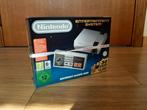Nintendo Classic Mini, Avec 1 manette, Enlèvement ou Envoi, Avec jeux, Neuf