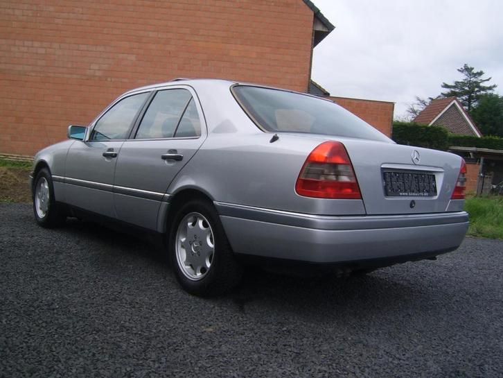 Mercedes C280 6cilinder Elegance OLDTIMER, Autos, Oldtimers & Ancêtres, Particulier, ABS, Airbags, Air conditionné, Alarme, Verrouillage central