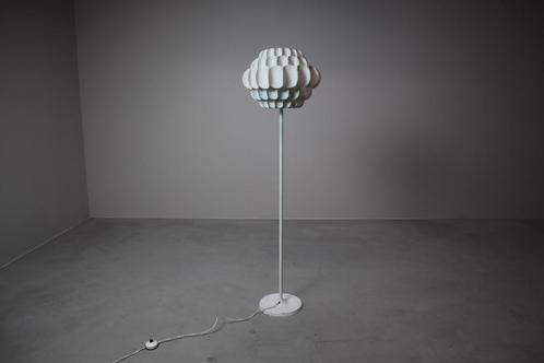 Vintage Floor Lamp by Temde Leuchten, 1960s Germany, Huis en Inrichting, Lampen | Vloerlampen, Gebruikt, Ophalen