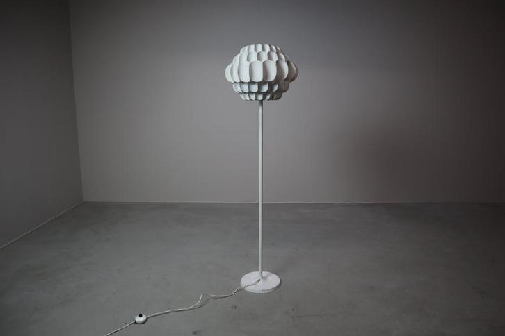 Vintage Floor Lamp by Temde Leuchten, 1960s Germany, Huis en Inrichting, Lampen | Vloerlampen, Gebruikt, Ophalen