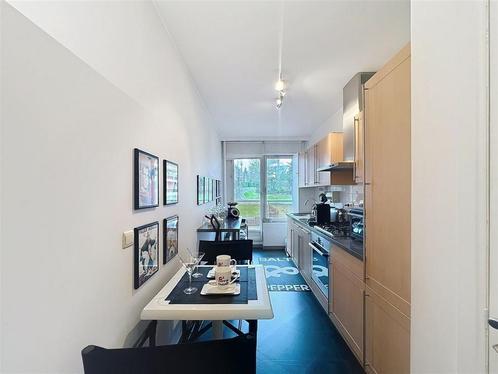 Appartement à vendre à Bruxelles, 2 chambres, Immo, Huizen en Appartementen te koop, Appartement