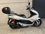 Honda Pcx125 met handige topcase (bj 2013), Motoren, Motoren | Honda, Scooter, Bedrijf, 125 cc, 11 kW of minder