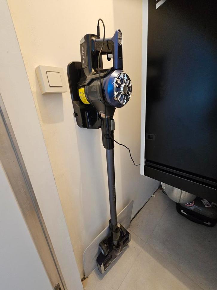 Domo steelstofzuiger Maximus Pro, Elektronische apparatuur, Stofzuigers, Zo goed als nieuw, Stofzuiger, Reservoir, Ophalen