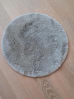 lichtgrijze ronde toilet- of badkamermat, diameter 62 cm, Ophalen of Verzenden, Zo goed als nieuw, Grijs, Badmat