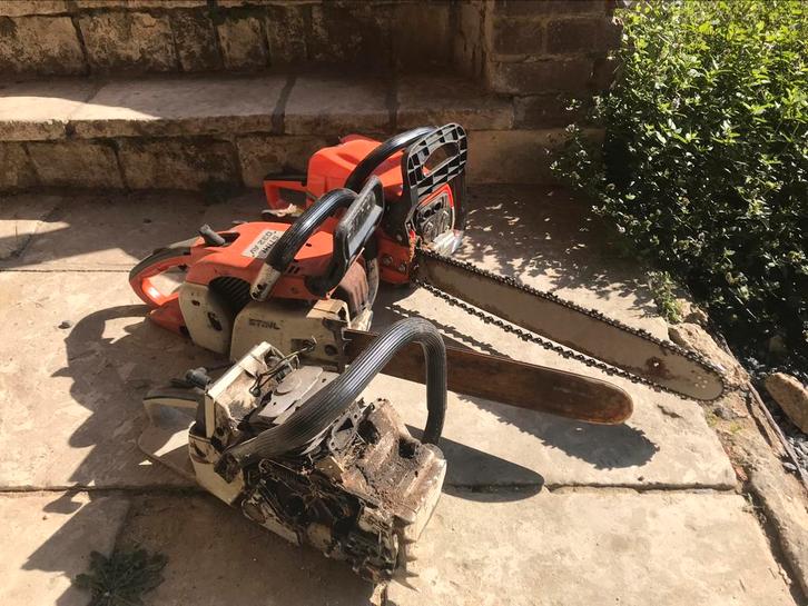 Lot kettingzagen/onderdelen, 1 volledig werkende, Doe-het-zelf en Bouw, Gereedschap | Zaagmachines, Gebruikt, Kettingzaag, Ophalen