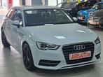 Audi A3 1.6TDI Bi-XENON Sensor Clim Cuir Chauffant Attache, 121 g/km, Euro 5, 105 pk, Gebruikt