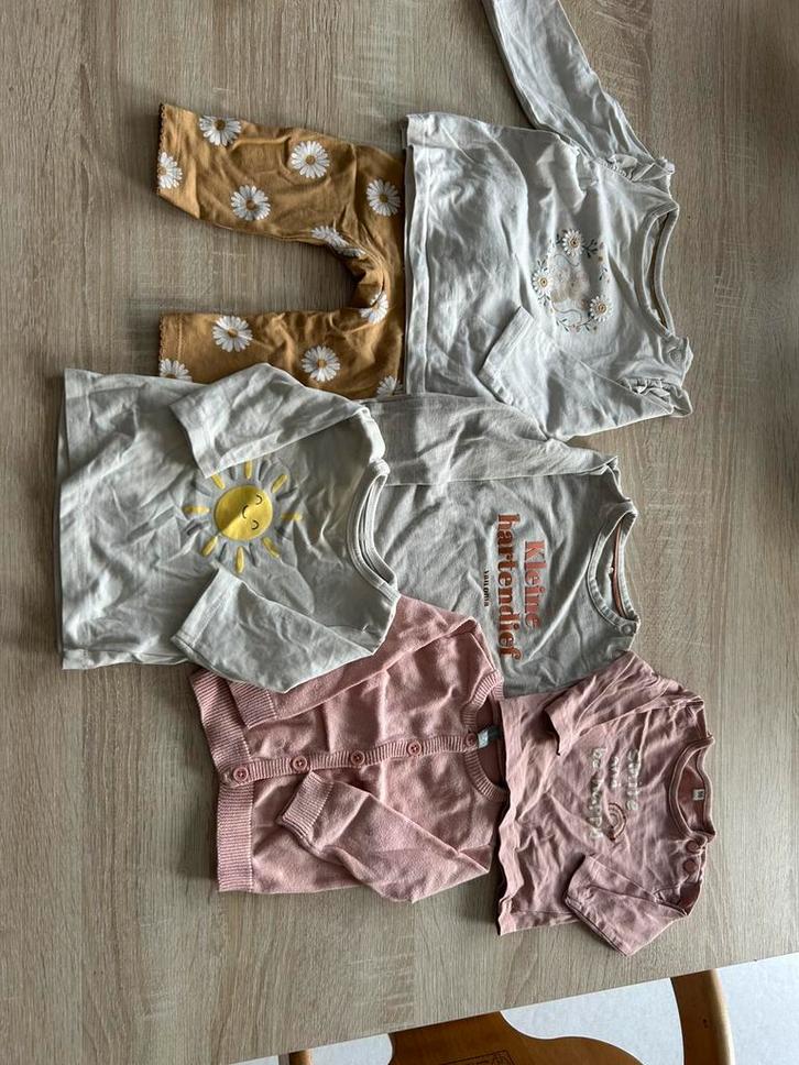 Groot pakket babykleding meisjes, Kinderen en Baby's, Babykleding | Baby-kledingpakketten, Zo goed als nieuw, Maat 56, Ophalen