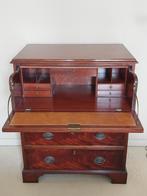 Secrétaire, Enlèvement