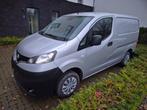 Nissan NV200 1.5 Diesel , Gekeurd voor verkoop, Auto's, Bestelwagens en Lichte vracht, Voorwielaandrijving, Euro 5, Stof, Zwart