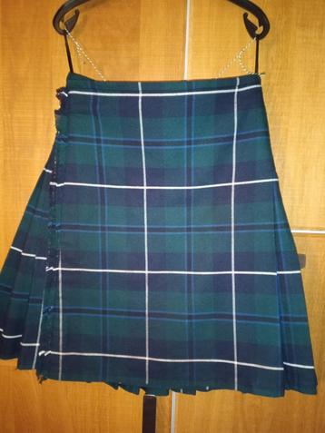 Kilt Douglas tartan beschikbaar voor biedingen