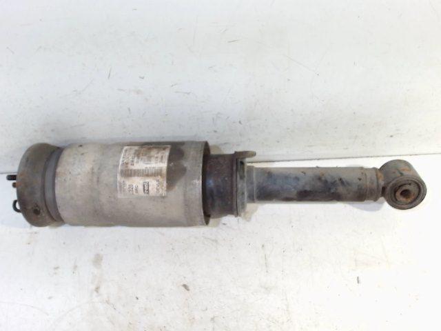 VEERPOOT RECHTS VOOR Range Rover Sport (LS) (5H3218B036BB), Auto-onderdelen, Ophanging en Onderstel, Land Rover, Gebruikt