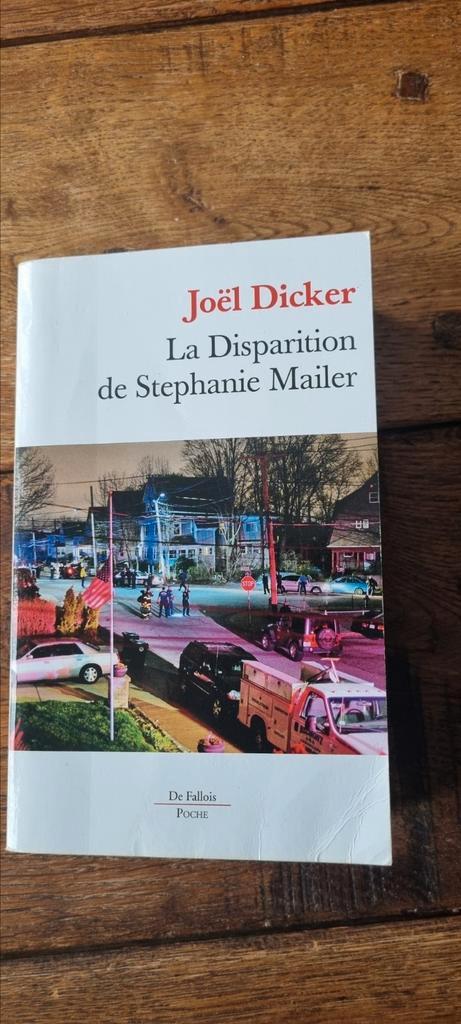 "La Disparition de Stephanie Mailer" de Joël Dicker, Boeken, Romans, Zo goed als nieuw, Ophalen of Verzenden