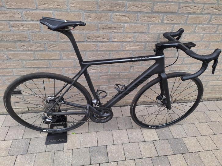 Canyon Ultimate CF SL Disc 8.0 Di2, Vélos & Vélomoteurs, Vélos | Vélos de course, Utilisé, Hommes, Autres marques, Plus de 20 vitesses