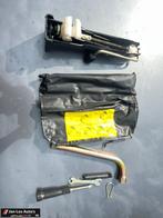 Audi 80 B4 krikset met wielsleutel gereedschap, Auto diversen, Autogereedschap, Ophalen of Verzenden, Gebruikt