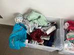Bundel met allerlei kleren, schoenen, zonnebril enzovoort, Ophalen, Gebruikt, Jongetje of Meisje