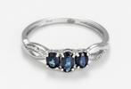 Ring wit goud met 2 diamantjes en 3 saffieren, Handtassen en Accessoires, Ringen, Ophalen, Met edelsteen, Wit, Nieuw