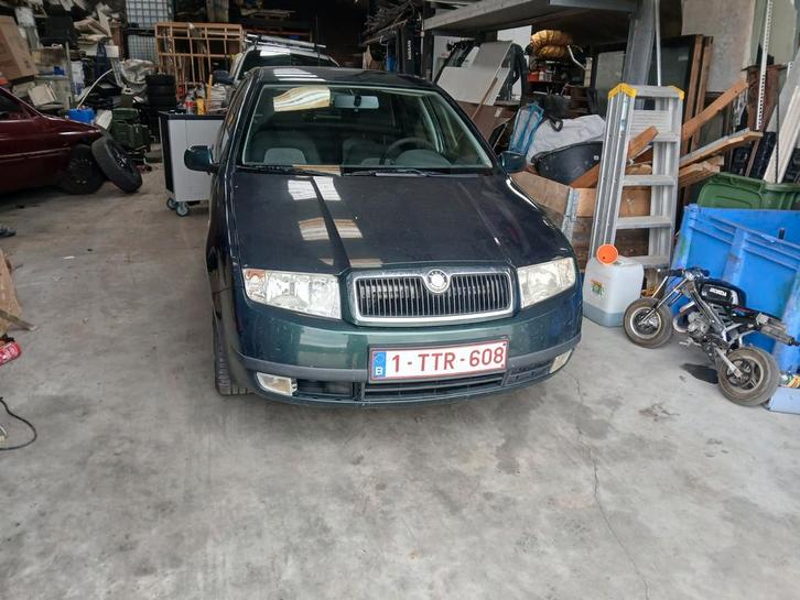 Te koop skoda fabia 1.4 diesel, Autos, Skoda, Particulier, Fabia, Radio, Diesel, 5 portes, Boîte manuelle, Vert, Enlèvement