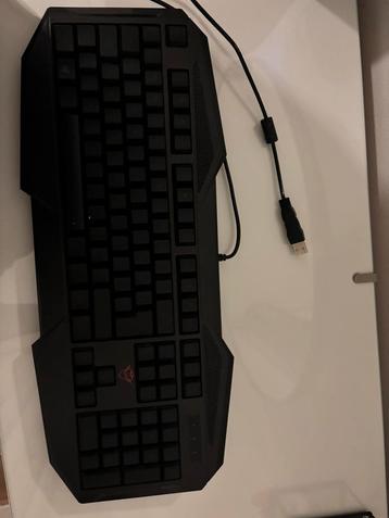 Clavier a led avec câble, Informatique & Logiciels, Claviers, Clavier gamer, Enlèvement ou Envoi, Autres dispositions, Filaire