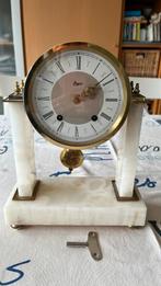 Horloge de table Urgos, Enlèvement