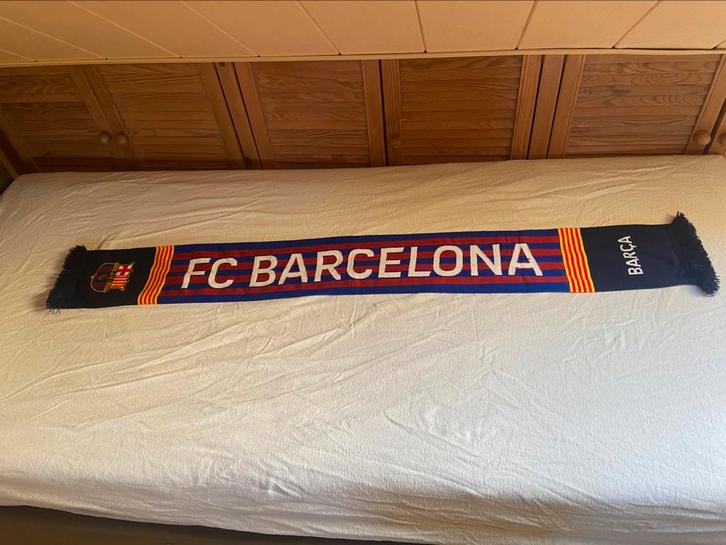 FC Barcelona supporterssjaal – Barça fanartikel, Verzamelen, Sportartikelen en Voetbal, Zo goed als nieuw, Ophalen