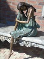 beeld van een gezichtsloos meisje in brons, schitterend!!!, Tuin en Terras, Nieuw, Overige typen, Ophalen of Verzenden, Metaal