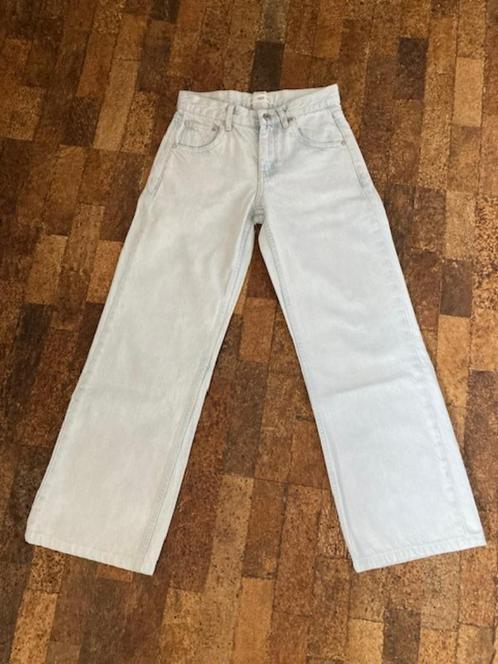 Lichtblauwe jeansbroek dames Mango maat 32, Kleding | Dames, Spijkerbroeken en Jeans, Gedragen, W27 (confectie 34) of kleiner