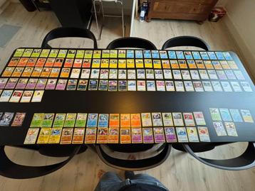 151 Pokémon Sword&Shield kaarten met heleboel holo's beschikbaar voor biedingen