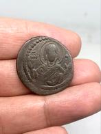 Byzantijnse anonieme follis van Christus, klasse G, Romanus, Ophalen of Verzenden, Overige landen, Losse munt