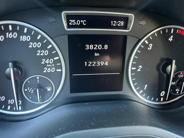B Klasse CDi 180 -Sport Tourer /2013, Autos, Euro 5, Achat, Boîte manuelle, Noir