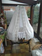 Berceau en acajou, Enlèvement, Utilisé, Berceau