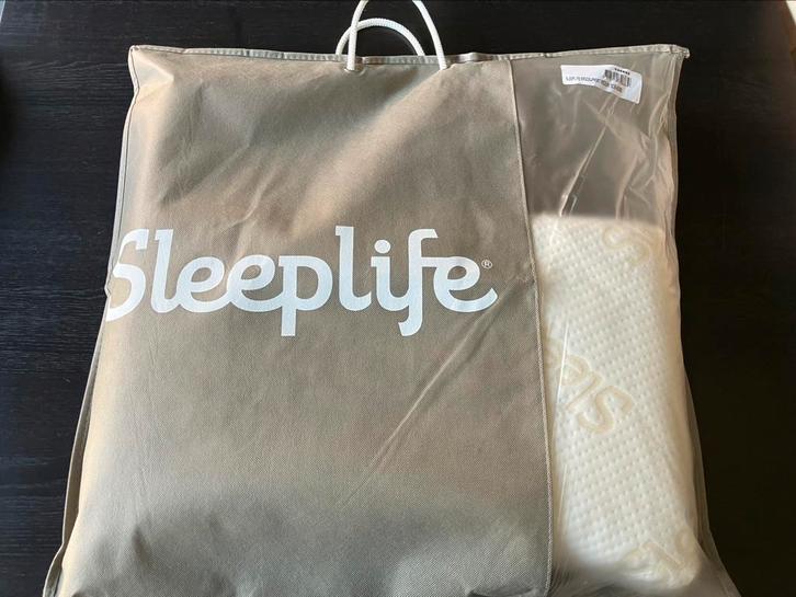 Ergonomisch hoofdkussen Ergosupport Sleeplife 10cm medium, Huis en Inrichting, Slaapkamer | Beddengoed, Nieuw, Kussen, Eenpersoons