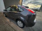 FORD FOCUS 1.6TDCİ 90CV AİRCO 110.000KM, Autos, Focus, Argent ou Gris, Entreprise, 5 portes