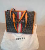 Grote handtas Guess, Handtassen en Accessoires, Tassen | Damestassen, Ophalen, Zo goed als nieuw, Bruin, Handtas