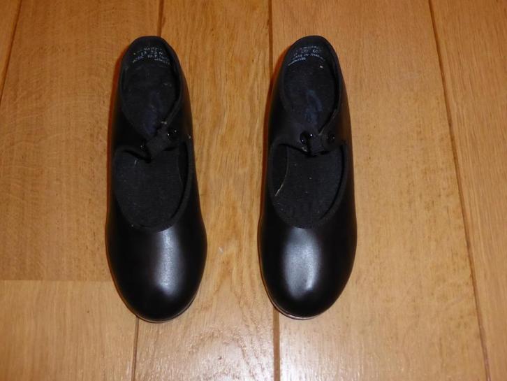 Chaussures pour claquettes enfant, Kinderen en Baby's, Kinderkleding | Schoenen en Sokken, Zo goed als nieuw, Sportschoenen, Meisje