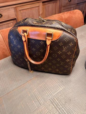 Sac à main Deauville Louis Vuitton beschikbaar voor biedingen