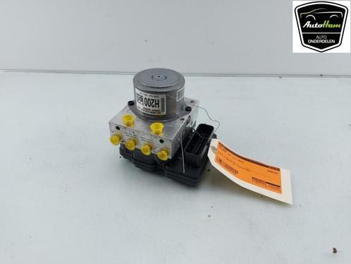 ABS POMP Hyundai i20 (BC3) (01-2020/-), Auto-onderdelen, Overige Auto-onderdelen, Hyundai, Gebruikt