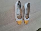 Dames schoenen, Pumps, Wit, Ophalen of Verzenden, Zo goed als nieuw