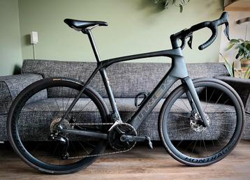 Carbon Trek Domane+ SLR Gen 4 Di2 12s Disc Pro 60 beschikbaar voor biedingen
