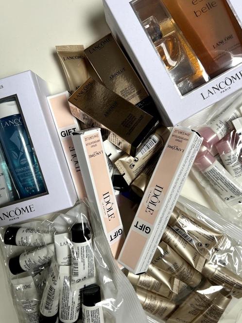 NEW Lot Cosmetics,Perfumes And More (total Value €44500), Handtassen en Accessoires, Uiterlijk | Cosmetica en Make-up, Nieuw, Goud