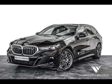 BMW i5 eDrive40 Touring  beschikbaar voor biedingen