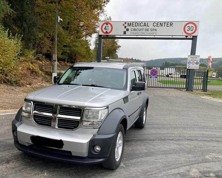 Dodge Nitro utility 177 pk 140.000 km omruilen mogelijk, Auto's, Dodge, Particulier, Nitro, 4x4, ABS, Airbags, Airconditioning