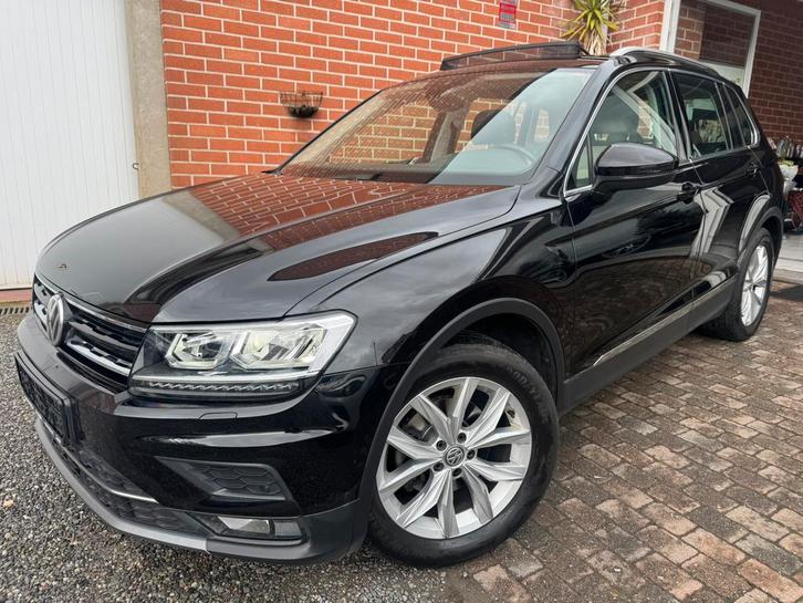 Volkswagen Tiguan Highline panoramadak 14700€ excl. BTW, Auto's, Volkswagen, Bedrijf, Tiguan, Adaptieve lichten, Airbags, Airconditioning