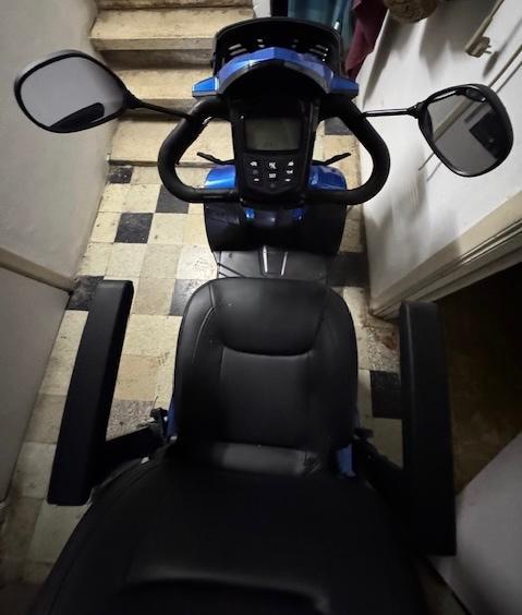 Electrische scooter mindervalide, Fietsen en Brommers, Brommeronderdelen | Scooters, Nieuw, Overige merken, Overige typen, Ophalen