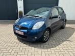 Toyota yaris 1.3 benzine airco bj 2010 keuring voor verk!!, Voorwielaandrijving, Euro 5, Stof, Zwart